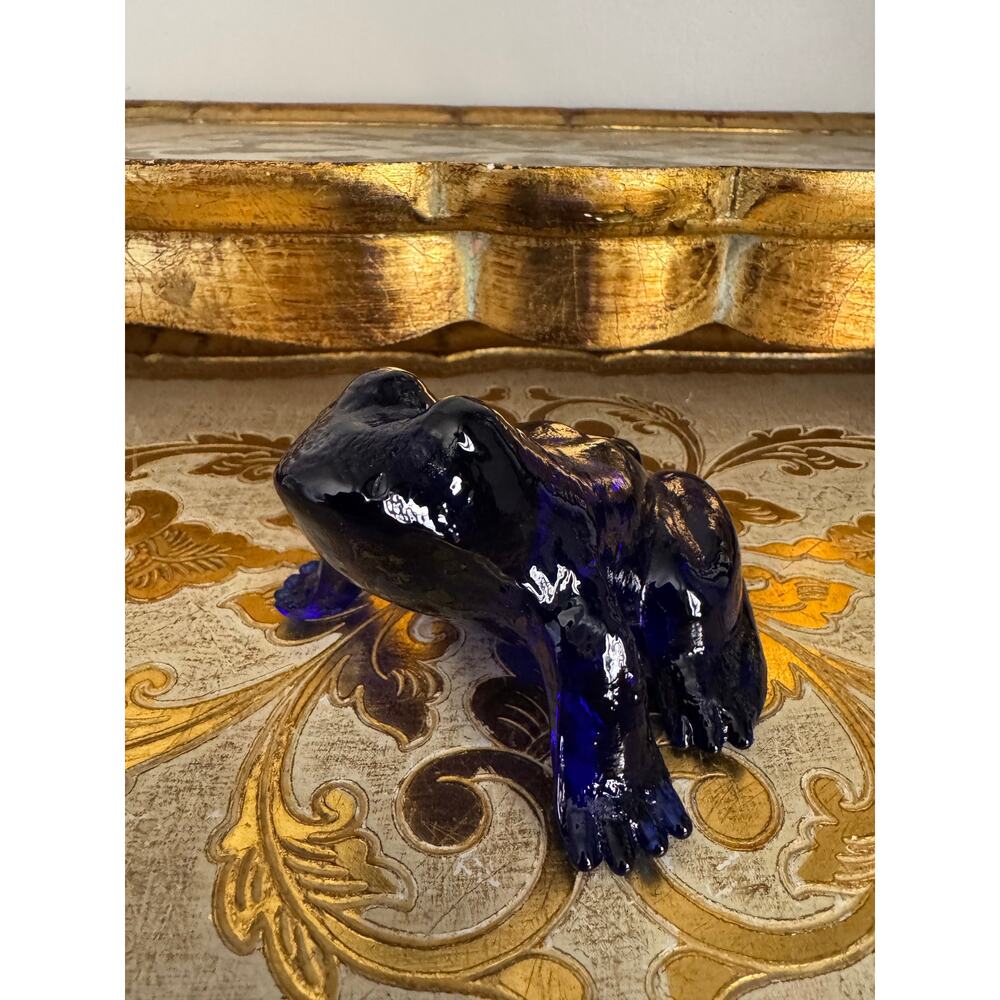 Vintage Cobalt Blue Glass Frog Figurine Paperweight Decor 3.5" Collectible